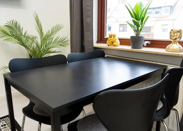 - Box Spring Bed - 5 Sleeping Places - 3 Tvs - Kitchen -wifi